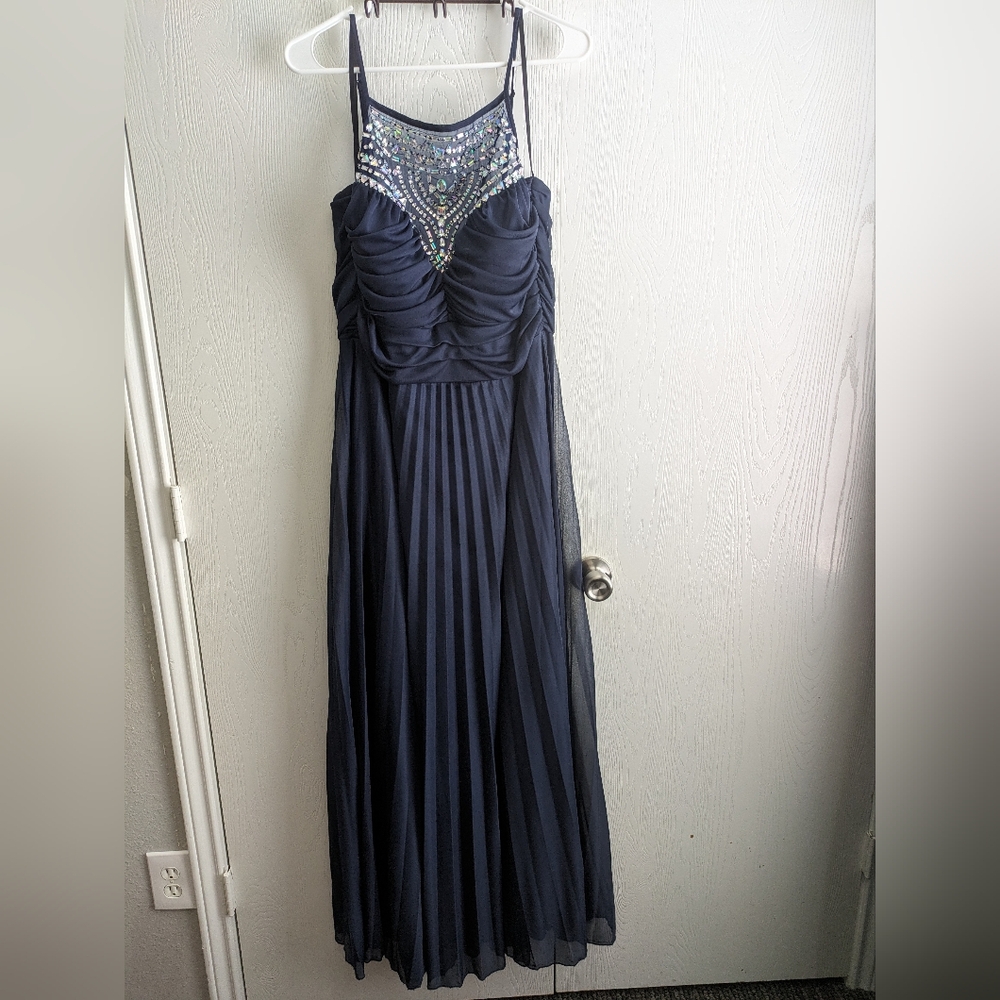 Blue Pleated Formal Dress Size 14 - Picture 2 of 8